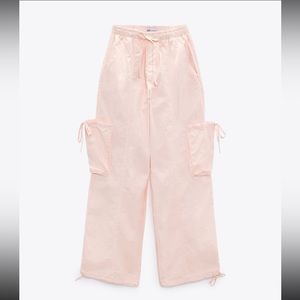 Light pink cargo pants size large